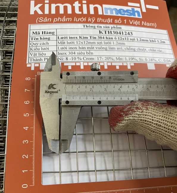 Lưới inox Kim Tín 304 hàn ô 12x12mm sợi 1.2mm khổ 1.2m